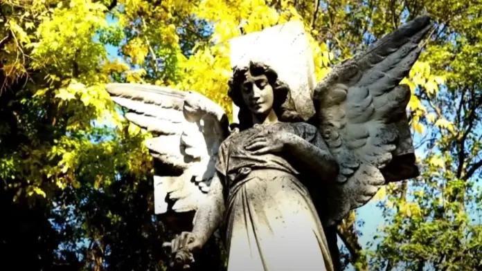 Storie e testimonianze di chi ha comunicato con i morti